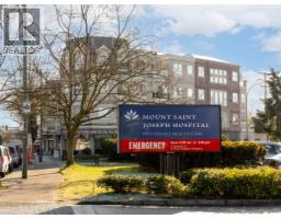 103/104 470 KINGSWAY, Vancouver, British Columbia