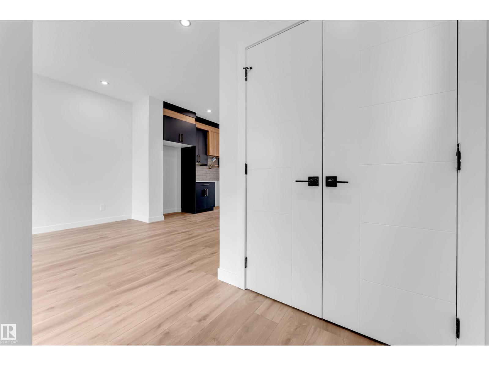 7934 77 Av Nw, Edmonton, Alberta  T6C 0K9 - Photo 10 - E4483465