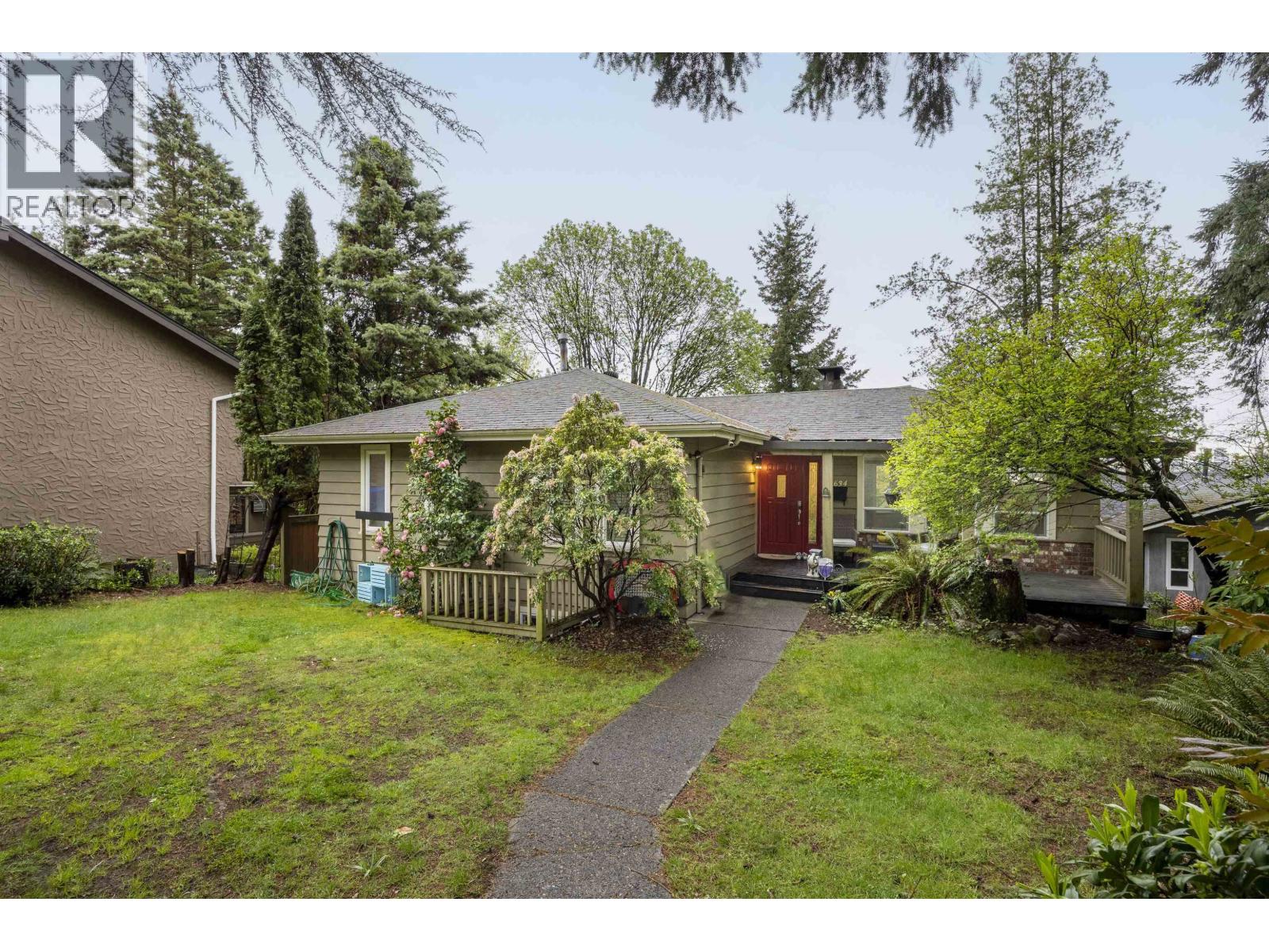 2634 Rogate Avenue, Coquitlam, British Columbia  V3K 5S4 - Photo 2 - R3111595