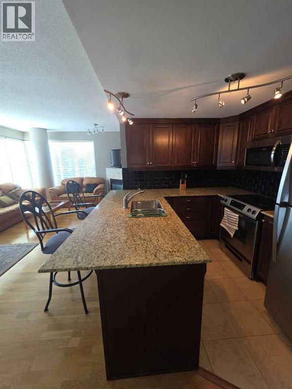 2208, 910 5 Avenue Sw, Calgary, Alberta  T2P 0C3 - Photo 9 - A2303361