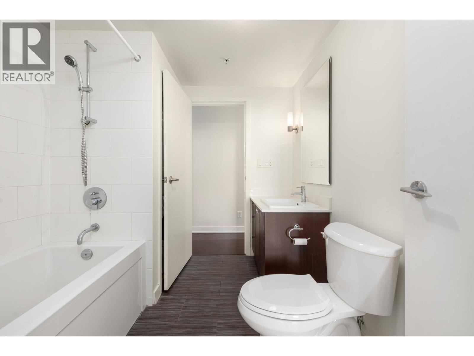 302 7080 No. 3 Road, Richmond, British Columbia  V6Y 0B5 - Photo 15 - R3103669