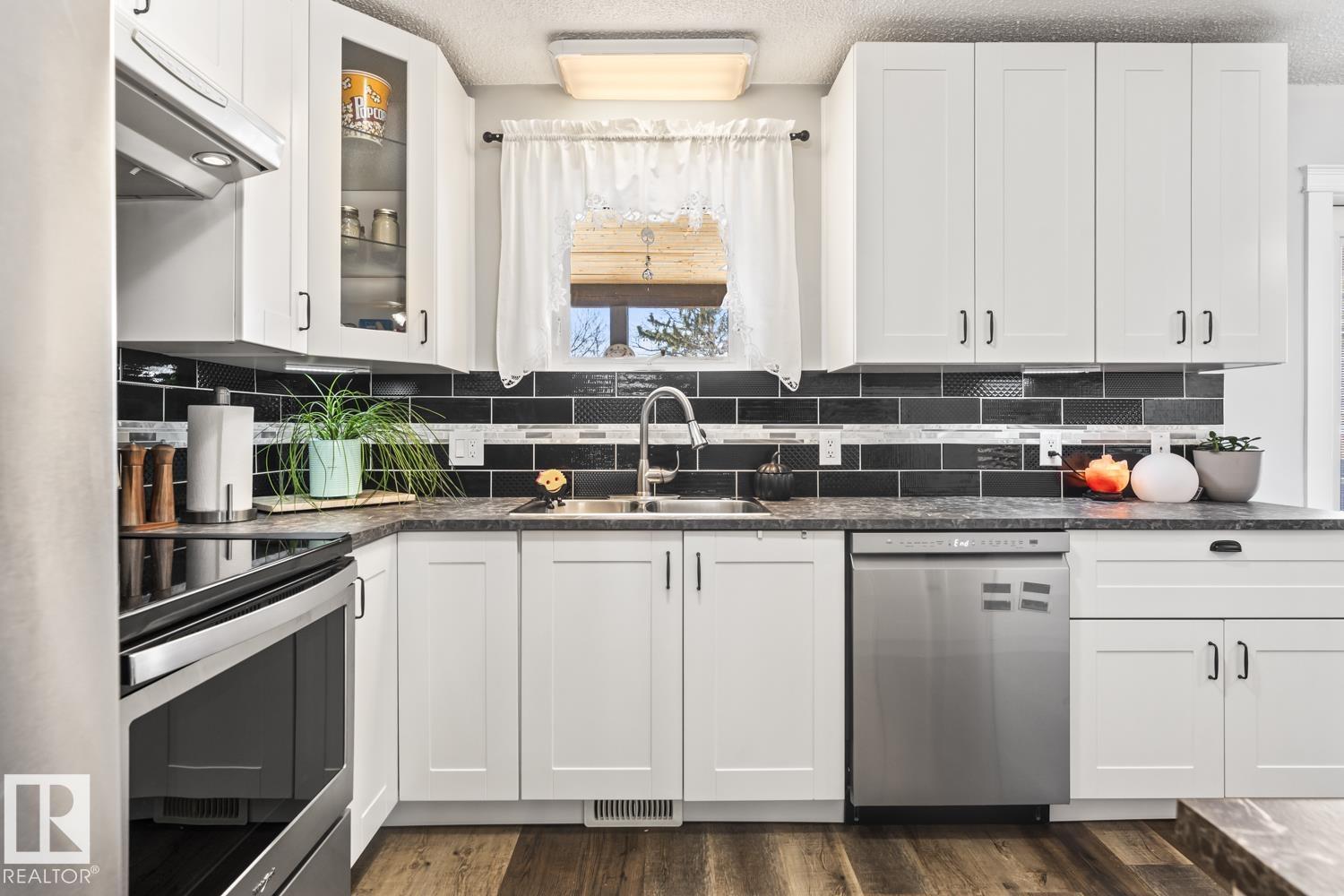 1009 15 Av, Cold Lake, Alberta  T9M 1J5 - Photo 7 - E4483288