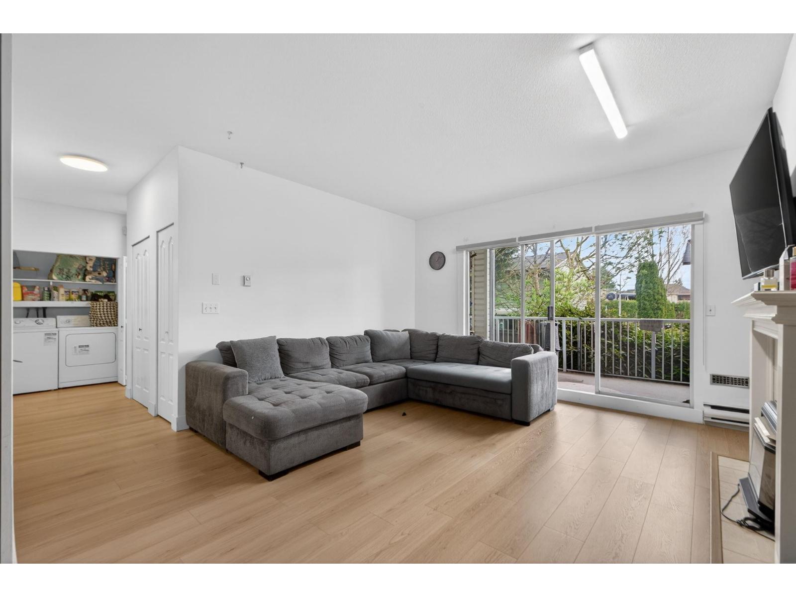 116 13918 72 Avenue, Surrey, British Columbia  V3W 0T4 - Photo 7 - R3113610