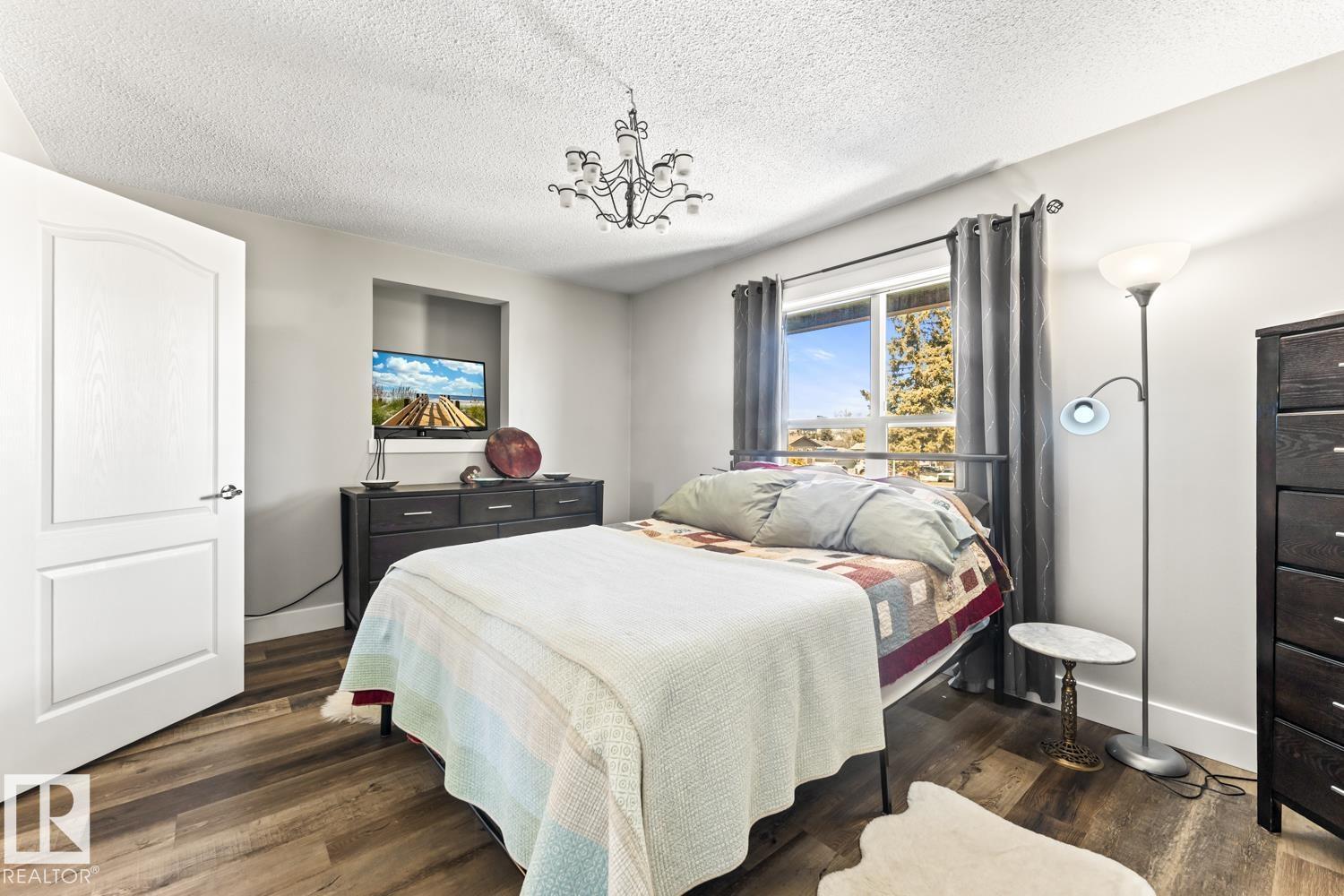 1009 15 Av, Cold Lake, Alberta  T9M 1J5 - Photo 9 - E4483288