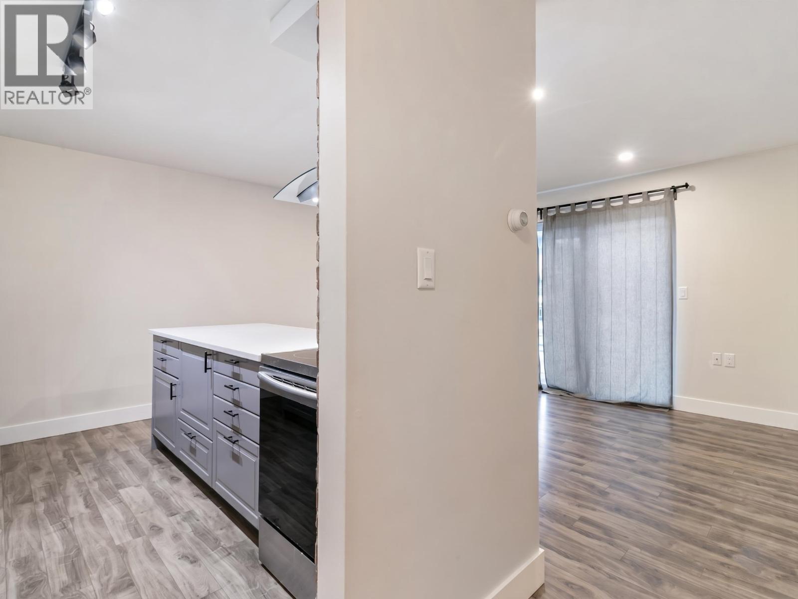 114 2250 Oxford Street, Vancouver, British Columbia  V5L 1G1 - Photo 13 - R3114318