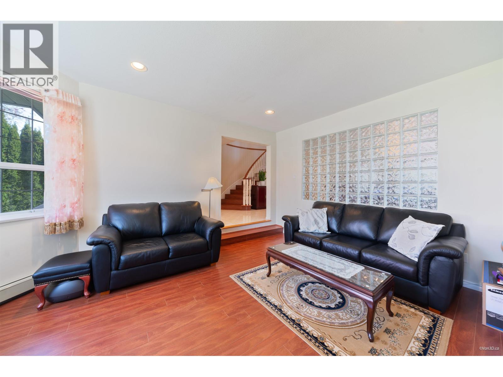 6758 Kitchener Street, Burnaby, British Columbia  V5B 2J9 - Photo 12 - R3113492