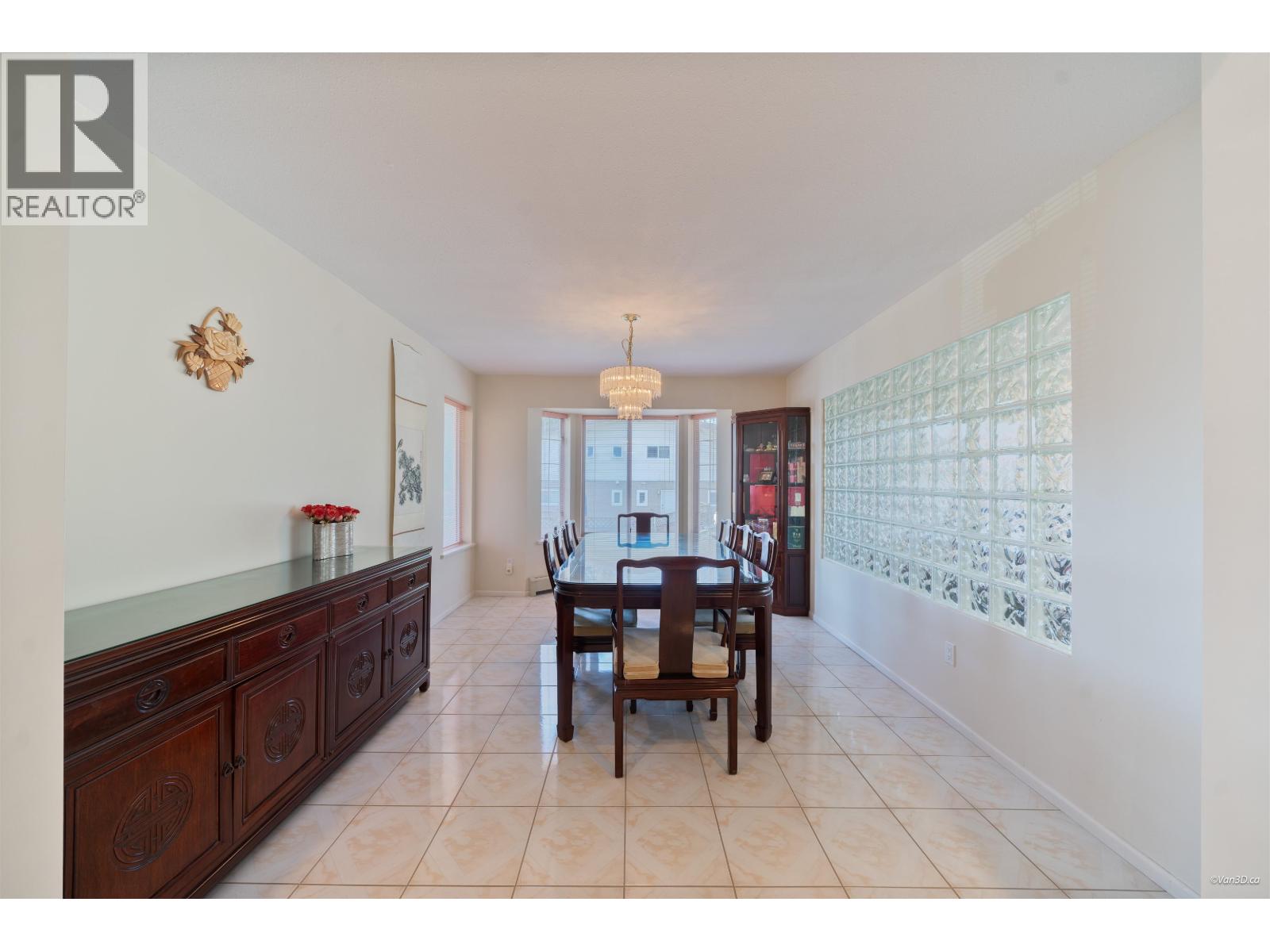 6758 Kitchener Street, Burnaby, British Columbia  V5B 2J9 - Photo 16 - R3113492