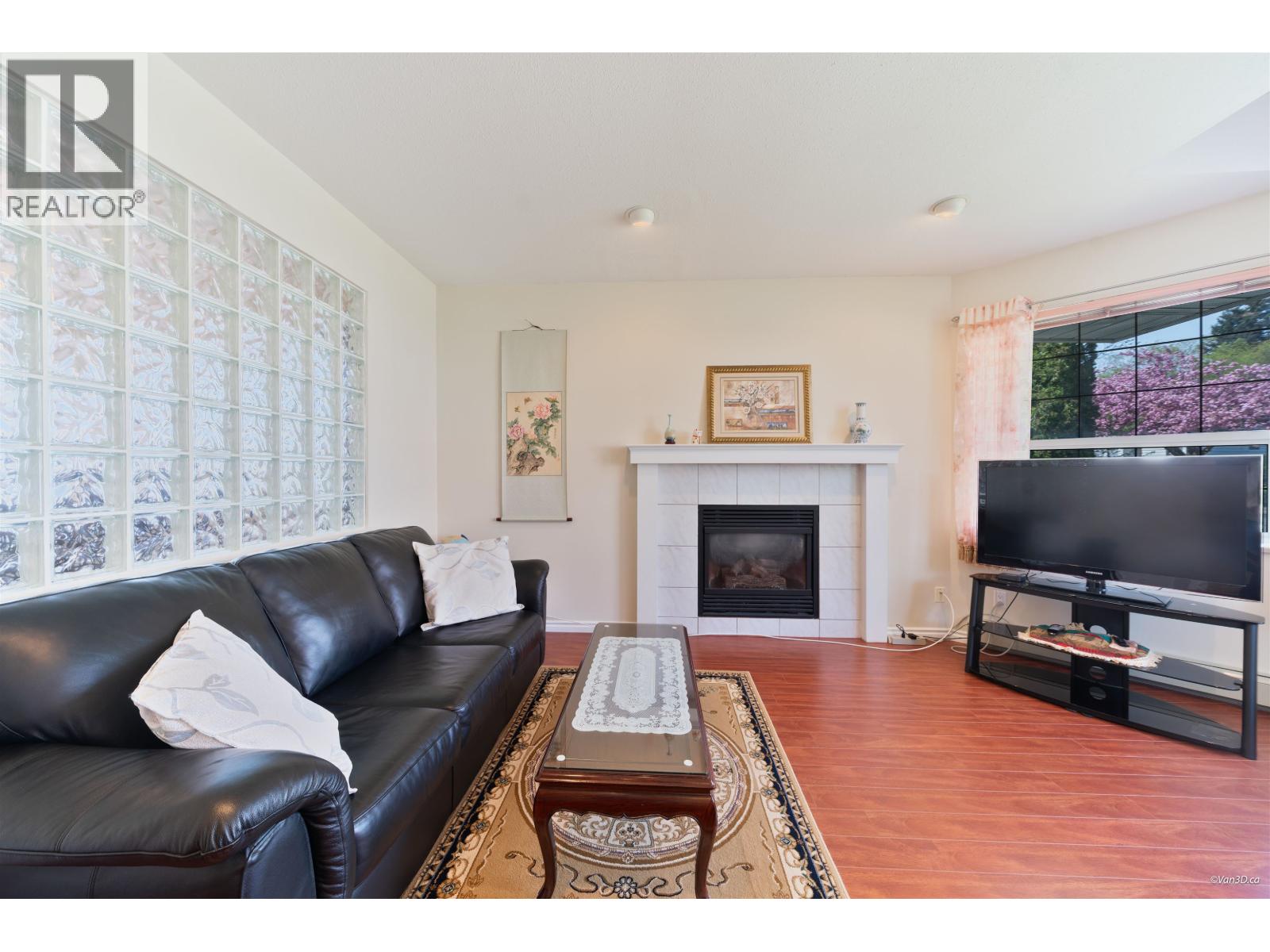 6758 Kitchener Street, Burnaby, British Columbia  V5B 2J9 - Photo 11 - R3113492