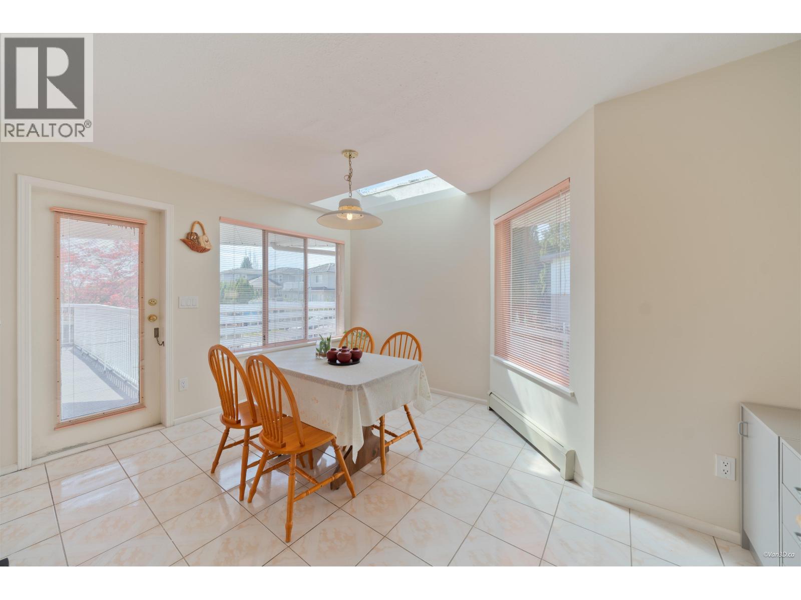 6758 Kitchener Street, Burnaby, British Columbia  V5B 2J9 - Photo 18 - R3113492