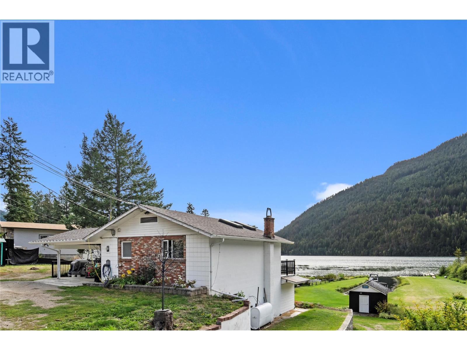 2348 Ojibway Road Kamloops Photo 3