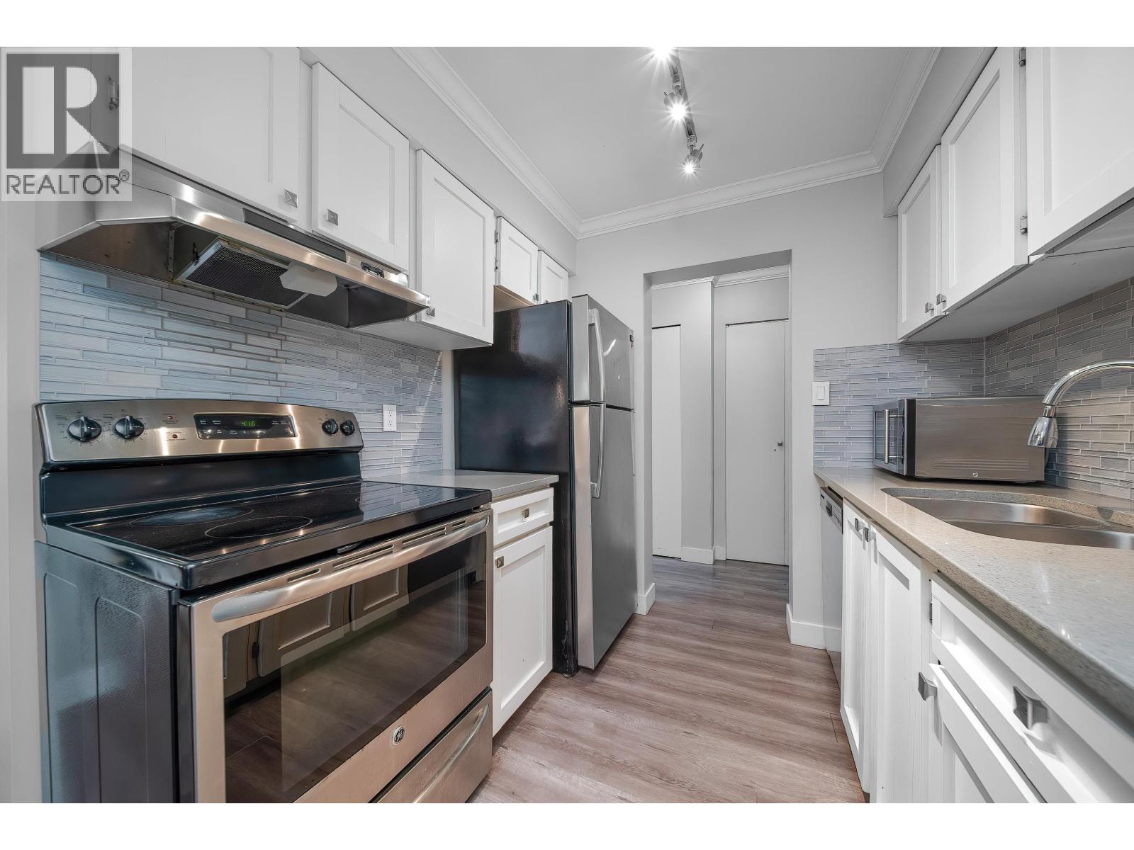 114 6655 Lynas Lane, Richmond, British Columbia  V7C 3K8 - Photo 2 - R3113027