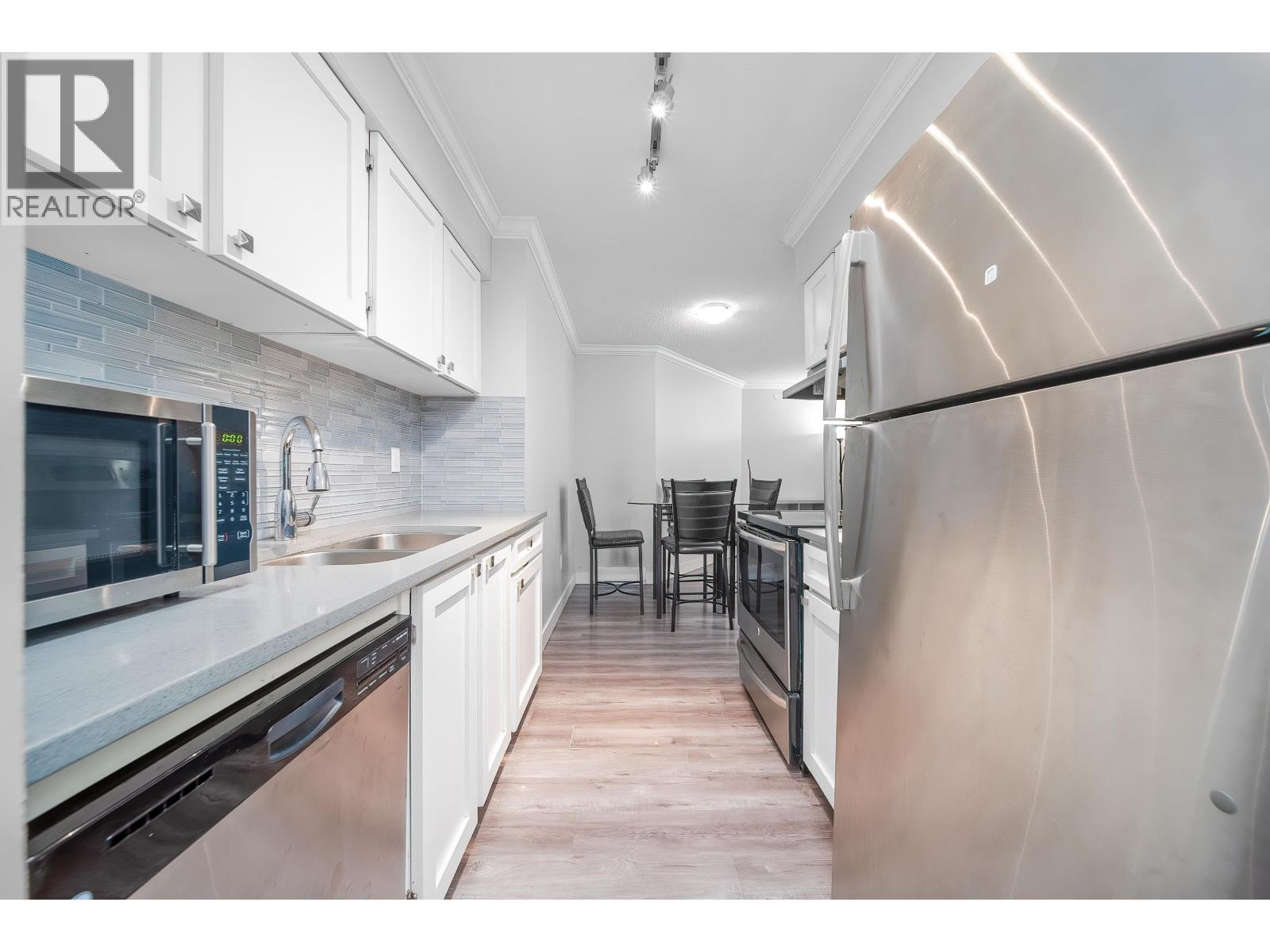 114 6655 LYNAS LANE, Richmond, British Columbia