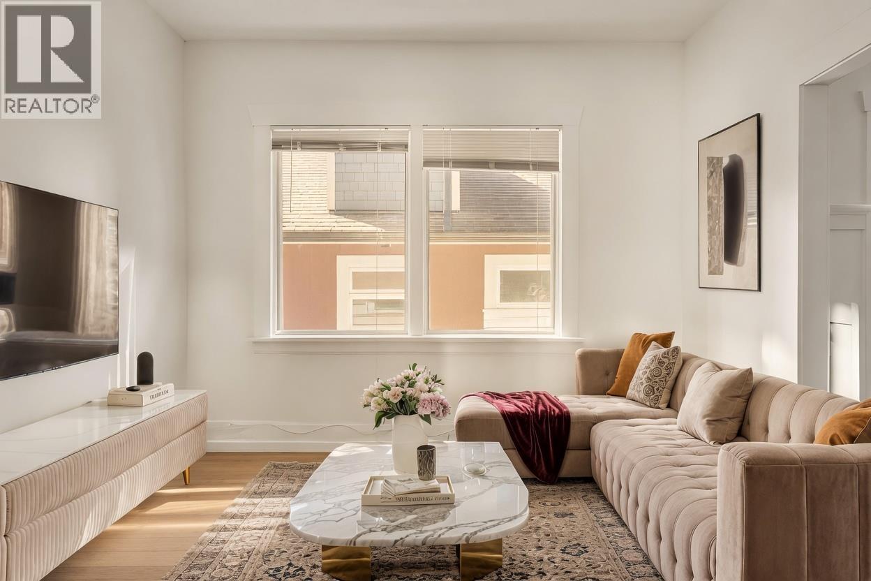 2336 E 45th Avenue, Vancouver, British Columbia  V5R 3B5 - Photo 6 - R3114041