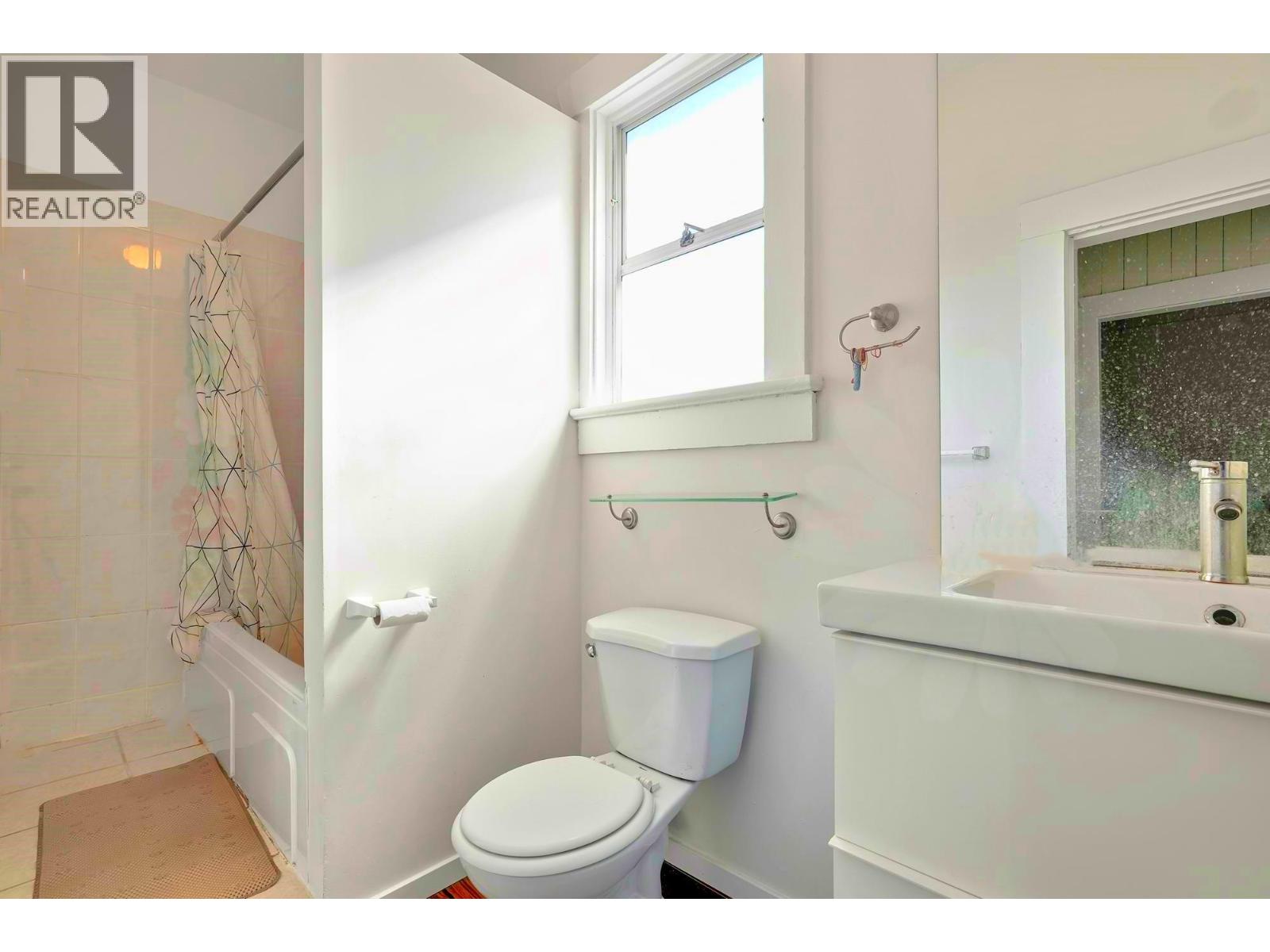 2336 E 45th Avenue, Vancouver, British Columbia  V5R 3B5 - Photo 16 - R3114041