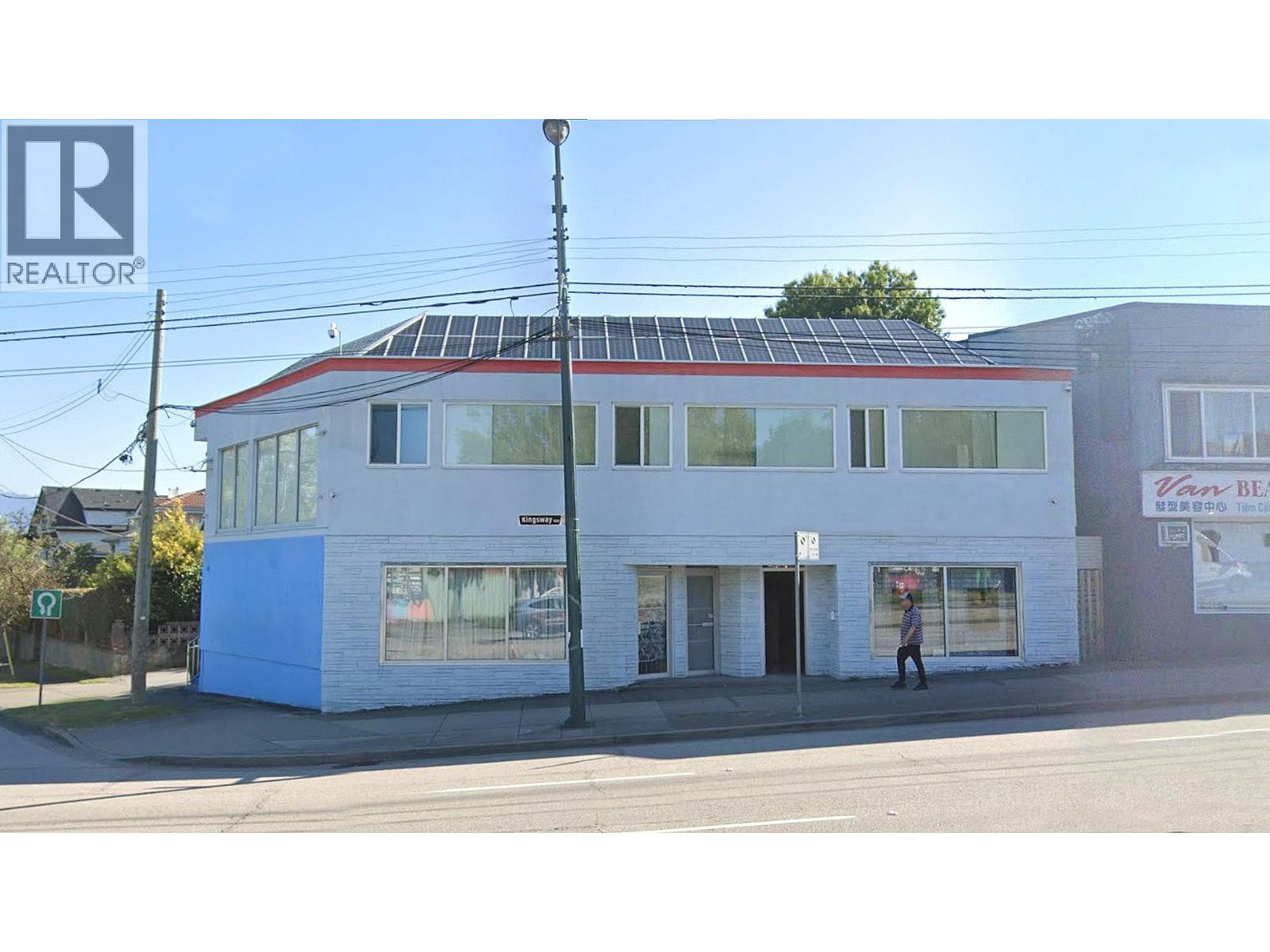 1925 KINGSWAY, Vancouver, British Columbia