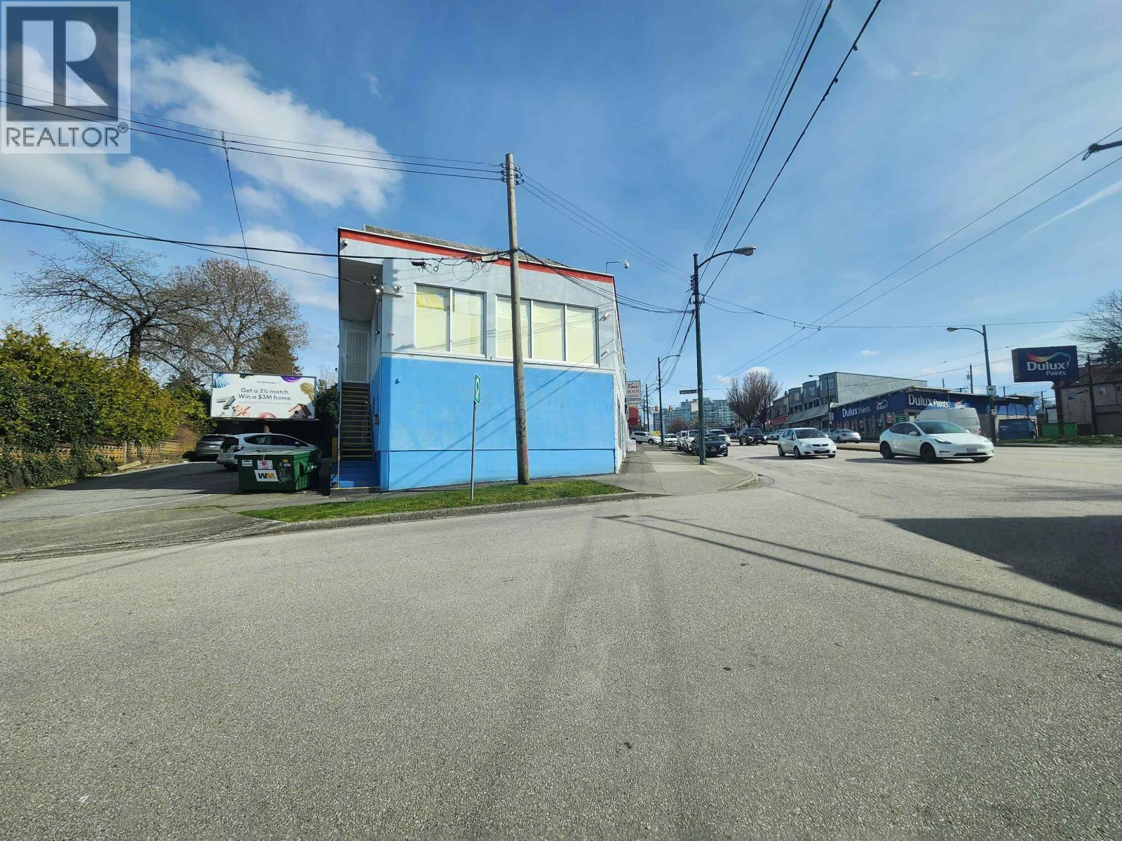 1925 Kingsway, Vancouver, British Columbia  V5N 2T1 - Photo 2 - C8078070