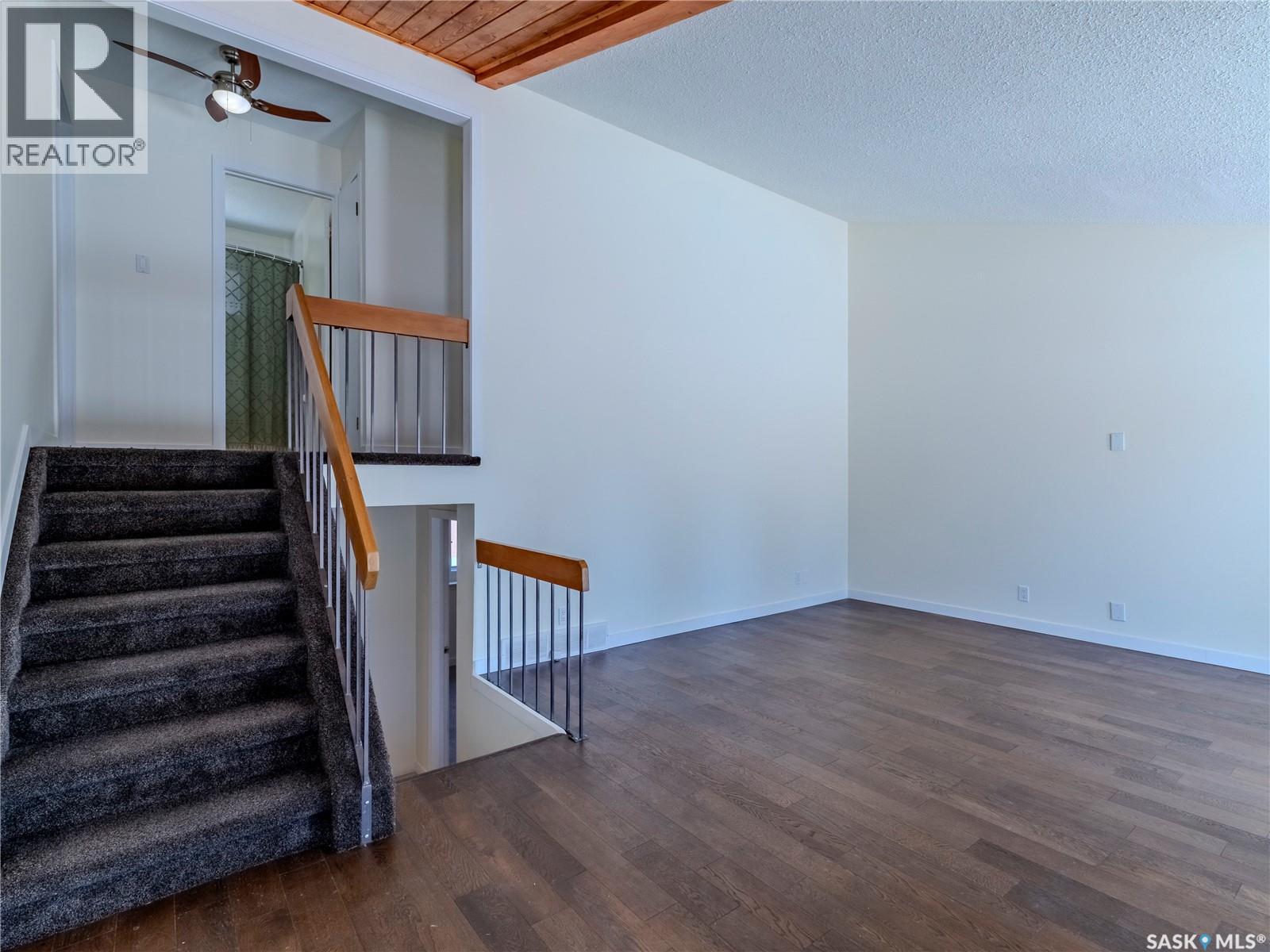 865 Spencer Drive, Prince Albert, Saskatchewan  S6V 7C8 - Photo 13 - SK033517