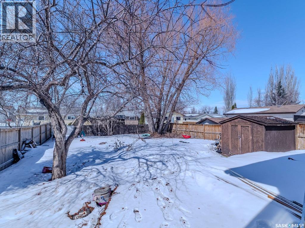 865 Spencer Drive, Prince Albert, Saskatchewan  S6V 7C8 - Photo 26 - SK033517