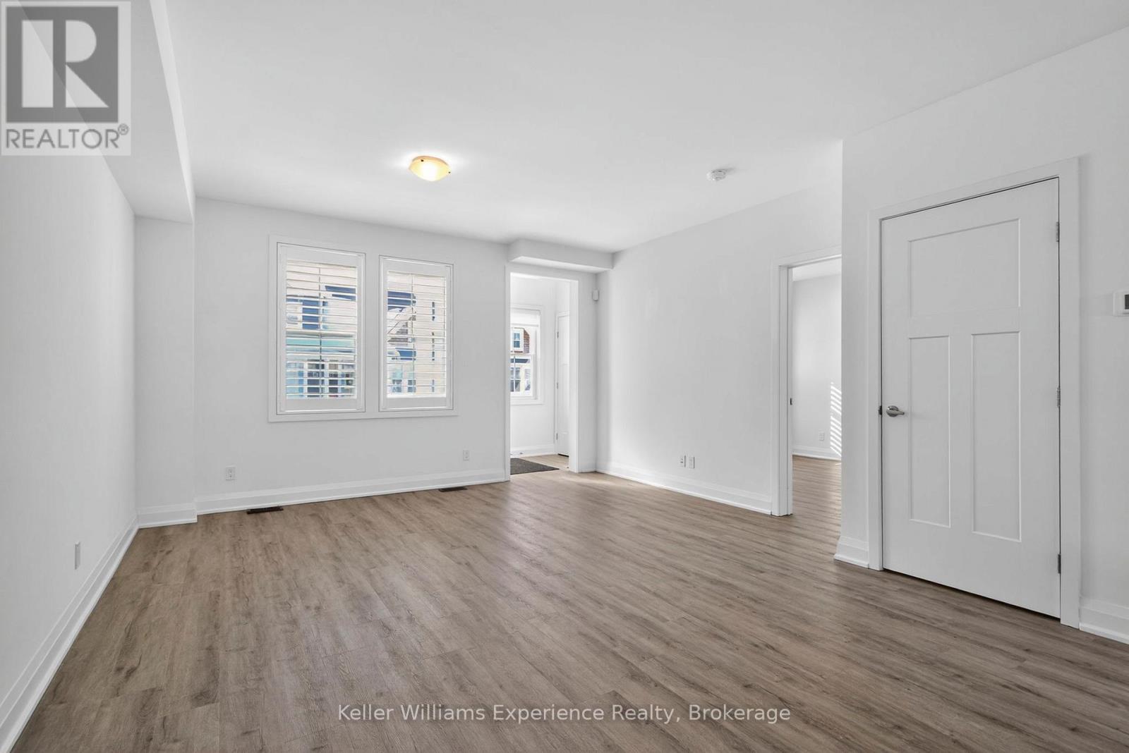 10 Danielle Crescent, Midland, Ontario  L4R 0H3 - Photo 6 - S13028432