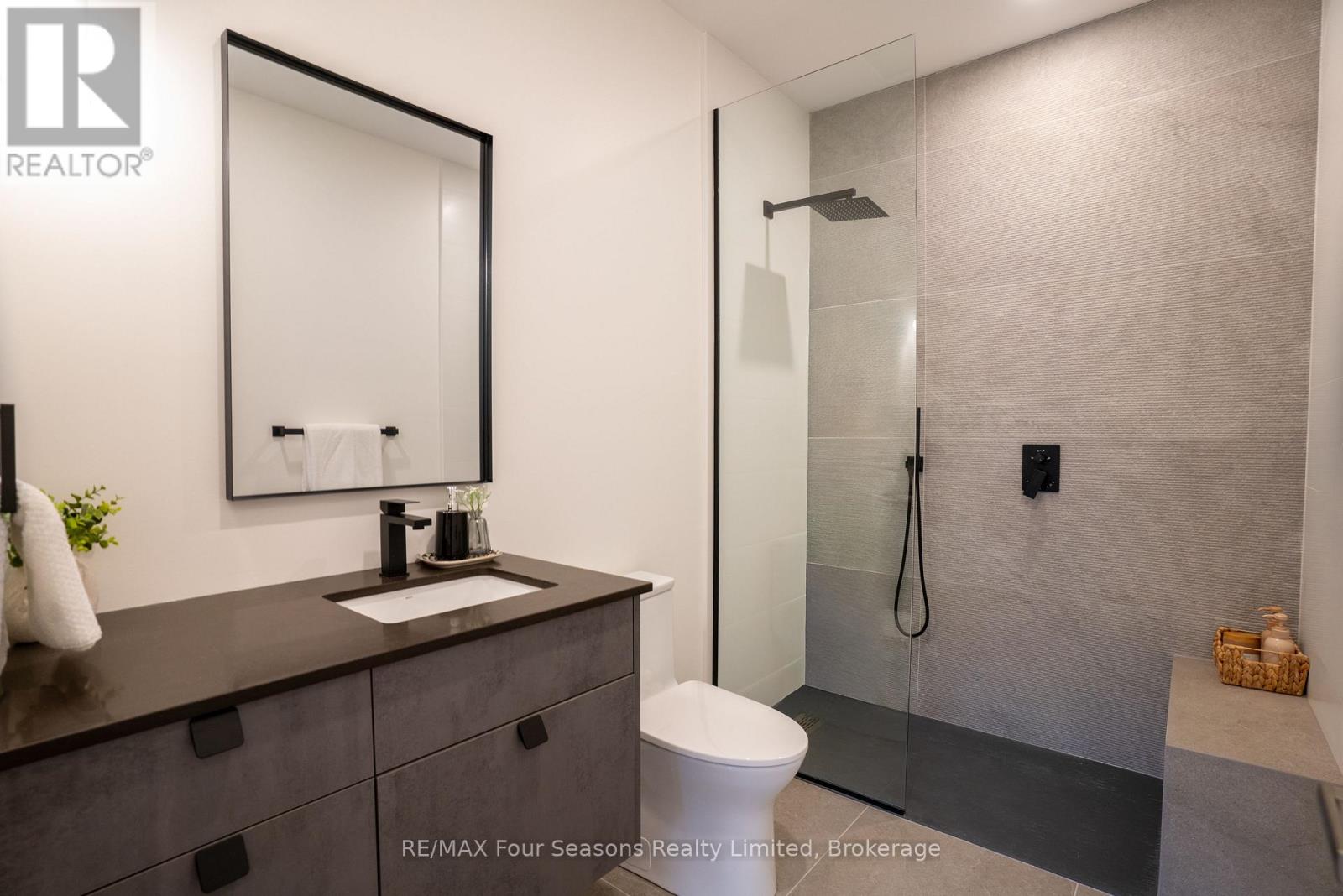 102 Barton Boulevard, Blue Mountains, Ontario  N0H 1J0 - Photo 32 - X13028396