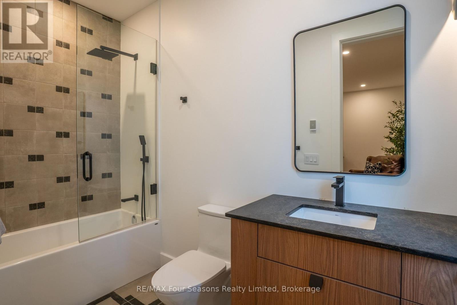 102 Barton Boulevard, Blue Mountains, Ontario  N0H 1J0 - Photo 37 - X13028396