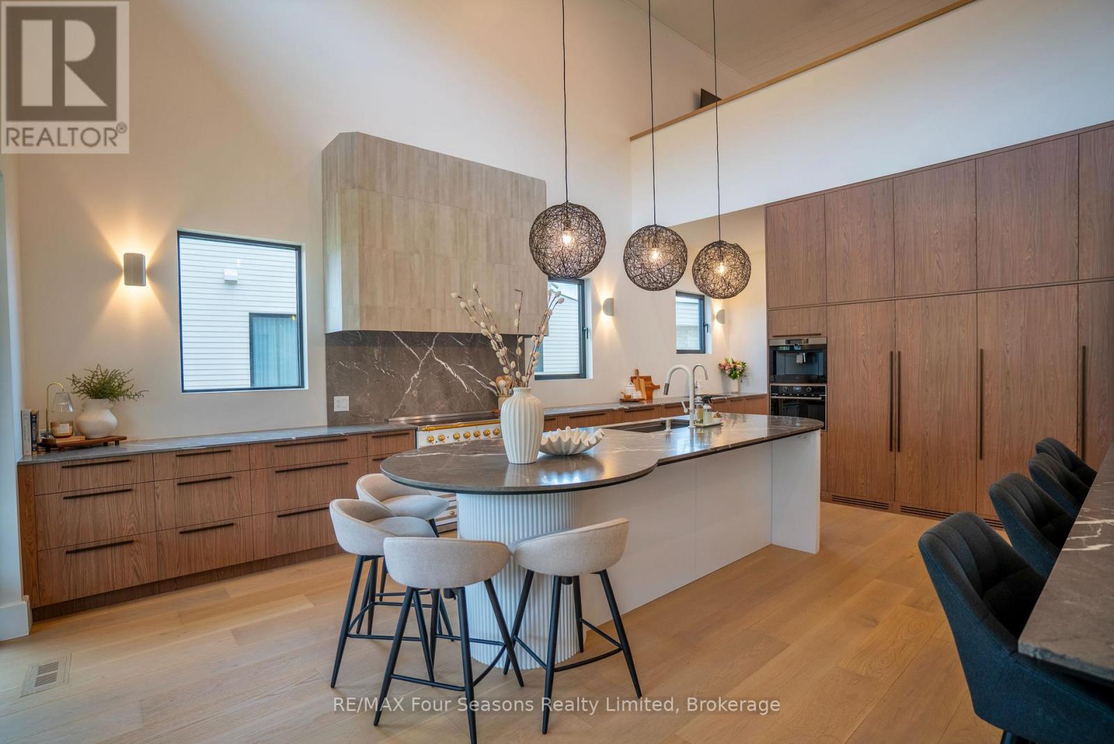 102 Barton Boulevard, Blue Mountains, Ontario  N0H 1J0 - Photo 9 - X13028396