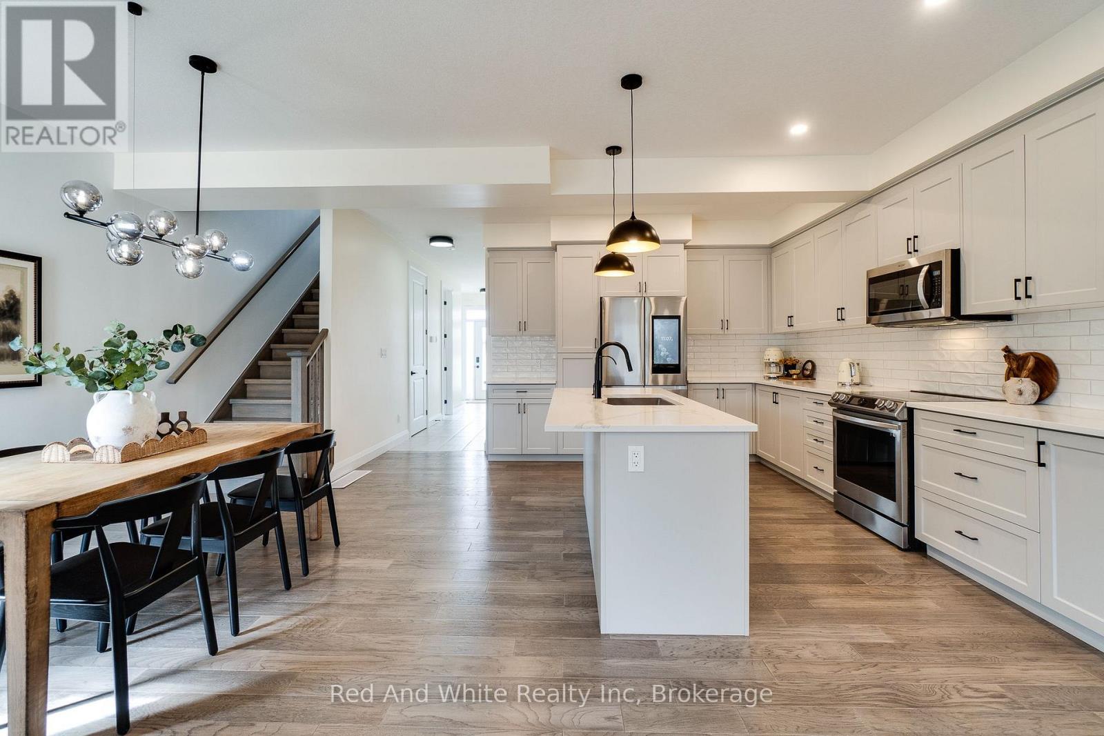 126 Forest Creek Drive, Kitchener, Ontario  N2R 0M1 - Photo 10 - X13028440