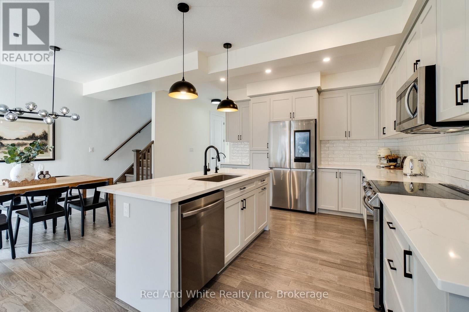 126 Forest Creek Drive, Kitchener, Ontario  N2R 0M1 - Photo 13 - X13028440