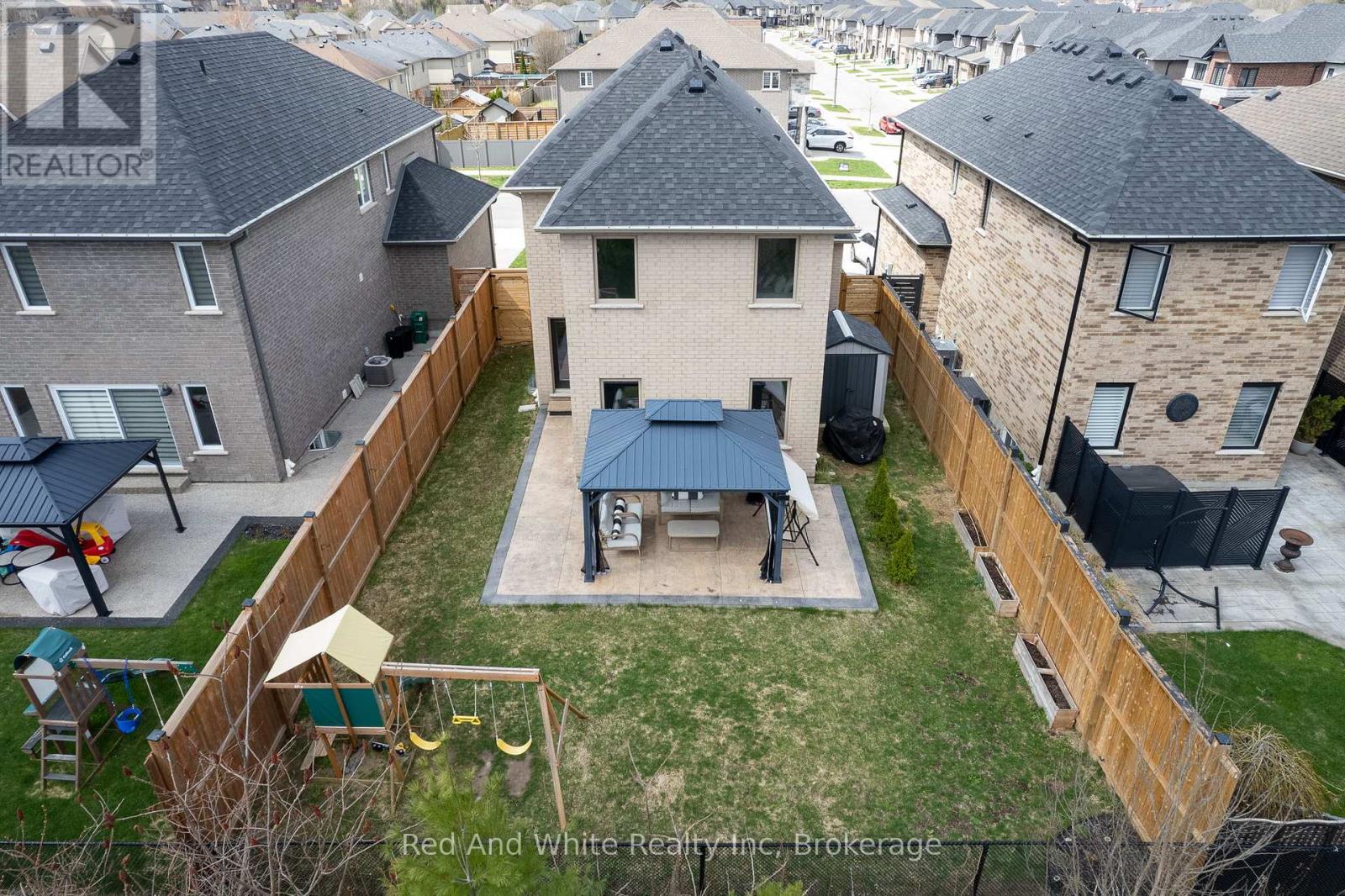 126 Forest Creek Drive, Kitchener, Ontario  N2R 0M1 - Photo 43 - X13028440