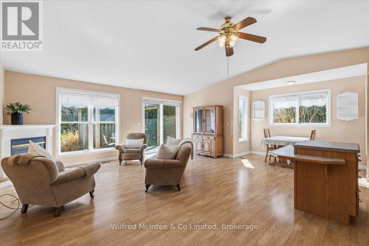 59 Chesley Street, Saugeen Shores, Ontario  N0H 2L0 - Photo 12 - X13028450