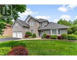 127 OWENS STREET, Pembroke, Ontario