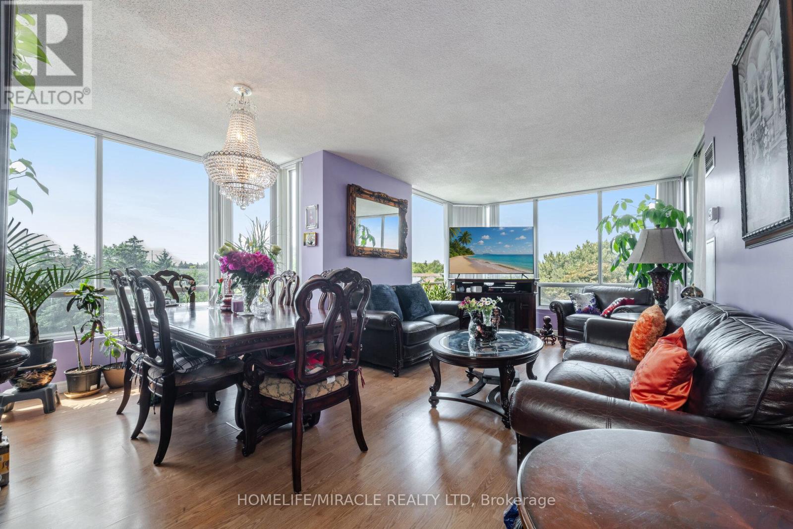 401 - 26 Hanover Road, Brampton, Ontario  L6S 4T2 - Photo 14 - W13026444