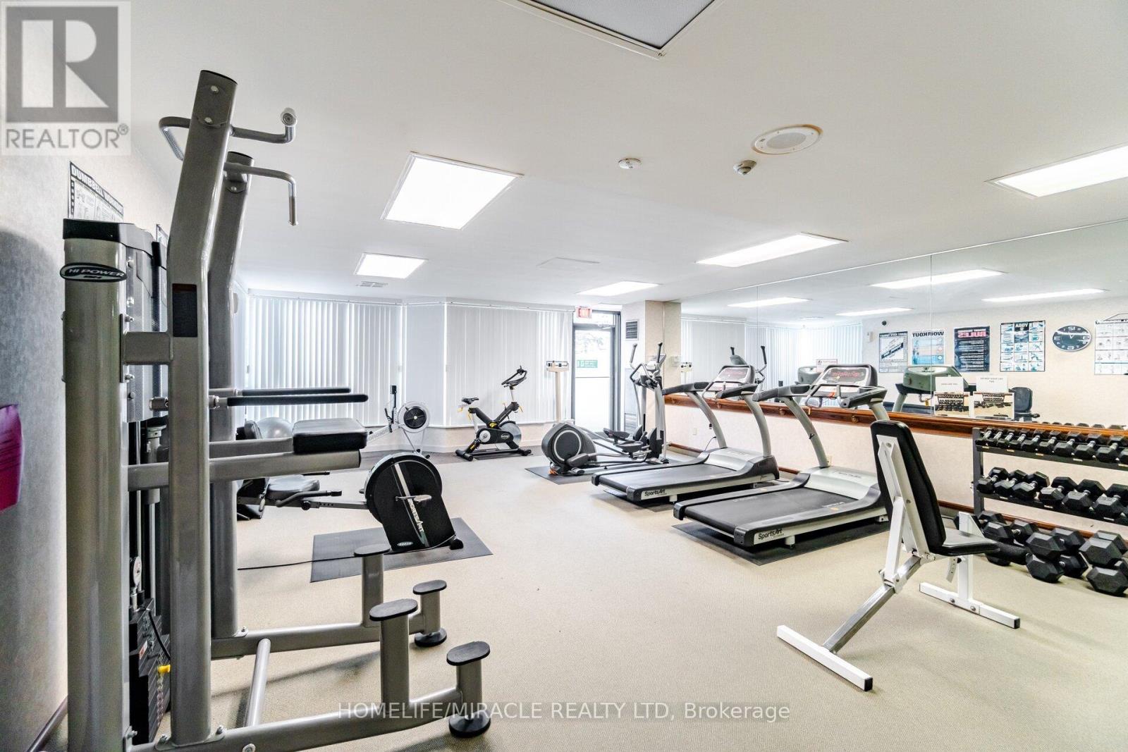 401 - 26 Hanover Road, Brampton, Ontario  L6S 4T2 - Photo 38 - W13026444