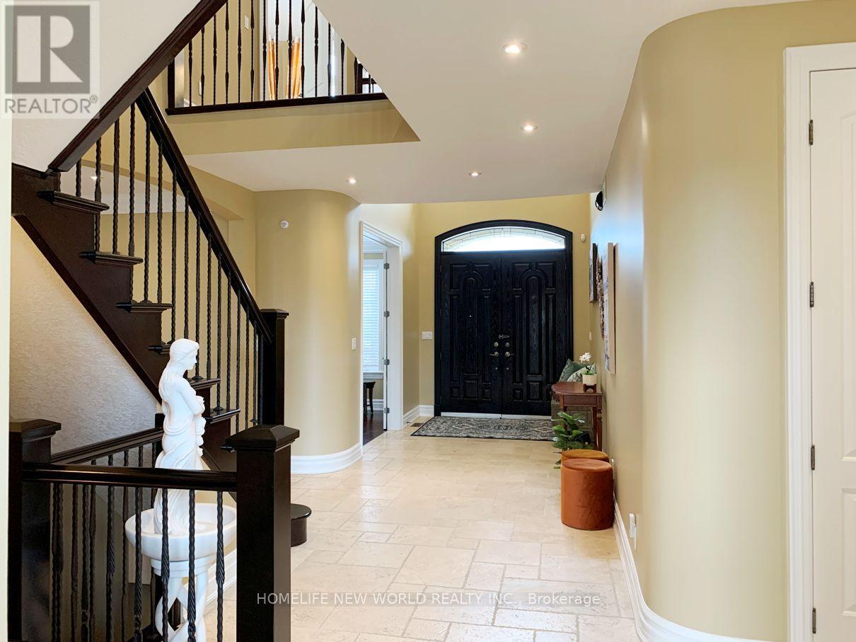 106 Paige Street, Kitchener, Ontario  N2K 4P6 - Photo 4 - X12925310