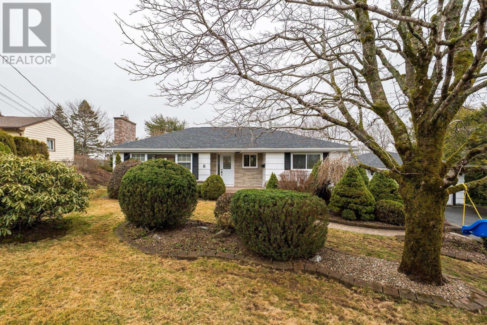 7 Lincoln Drive, Bedford, Nova Scotia  B4A 1S6 - Photo 31 - 202608184