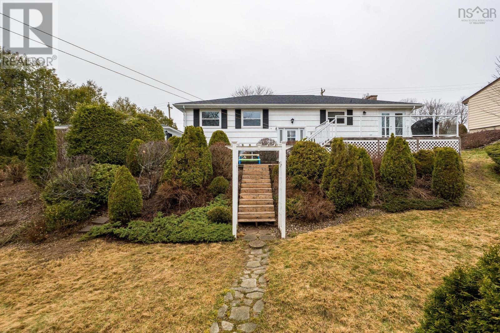 7 Lincoln Drive, Bedford, Nova Scotia  B4A 1S6 - Photo 42 - 202608184