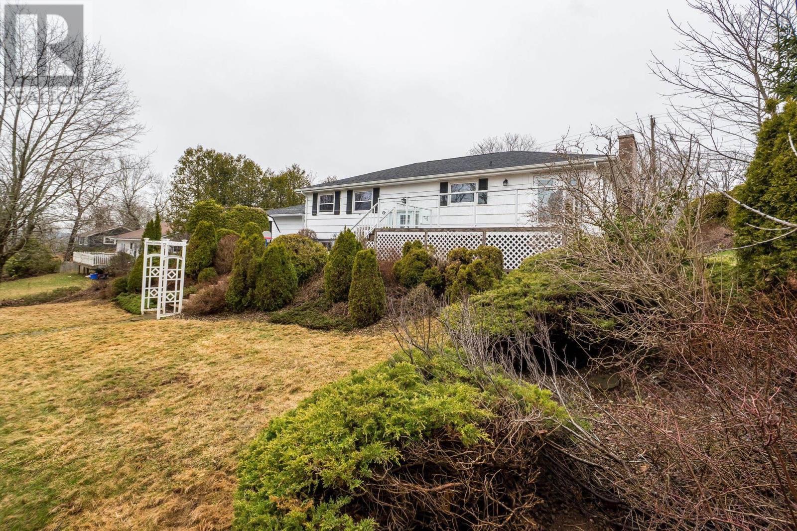 7 Lincoln Drive, Bedford, Nova Scotia  B4A 1S6 - Photo 43 - 202608184