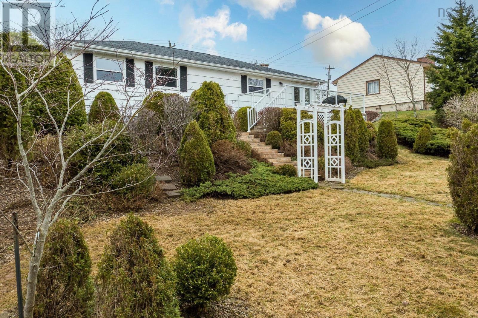 7 Lincoln Drive, Bedford, Nova Scotia  B4A 1S6 - Photo 44 - 202608184