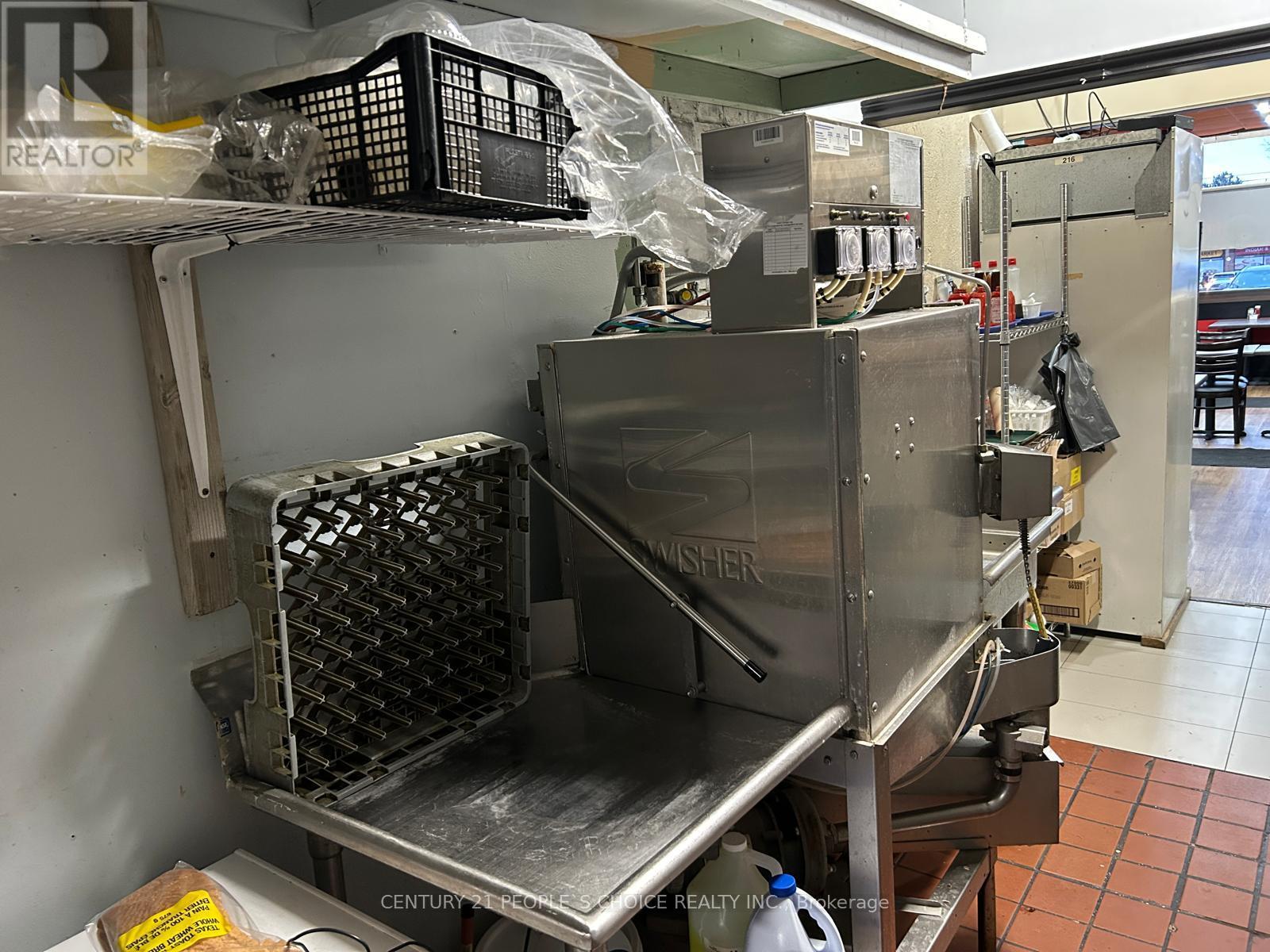 1100 Simcoe Street N, Oshawa, Ontario  L1G 4W6 - Photo 7 - E12685286