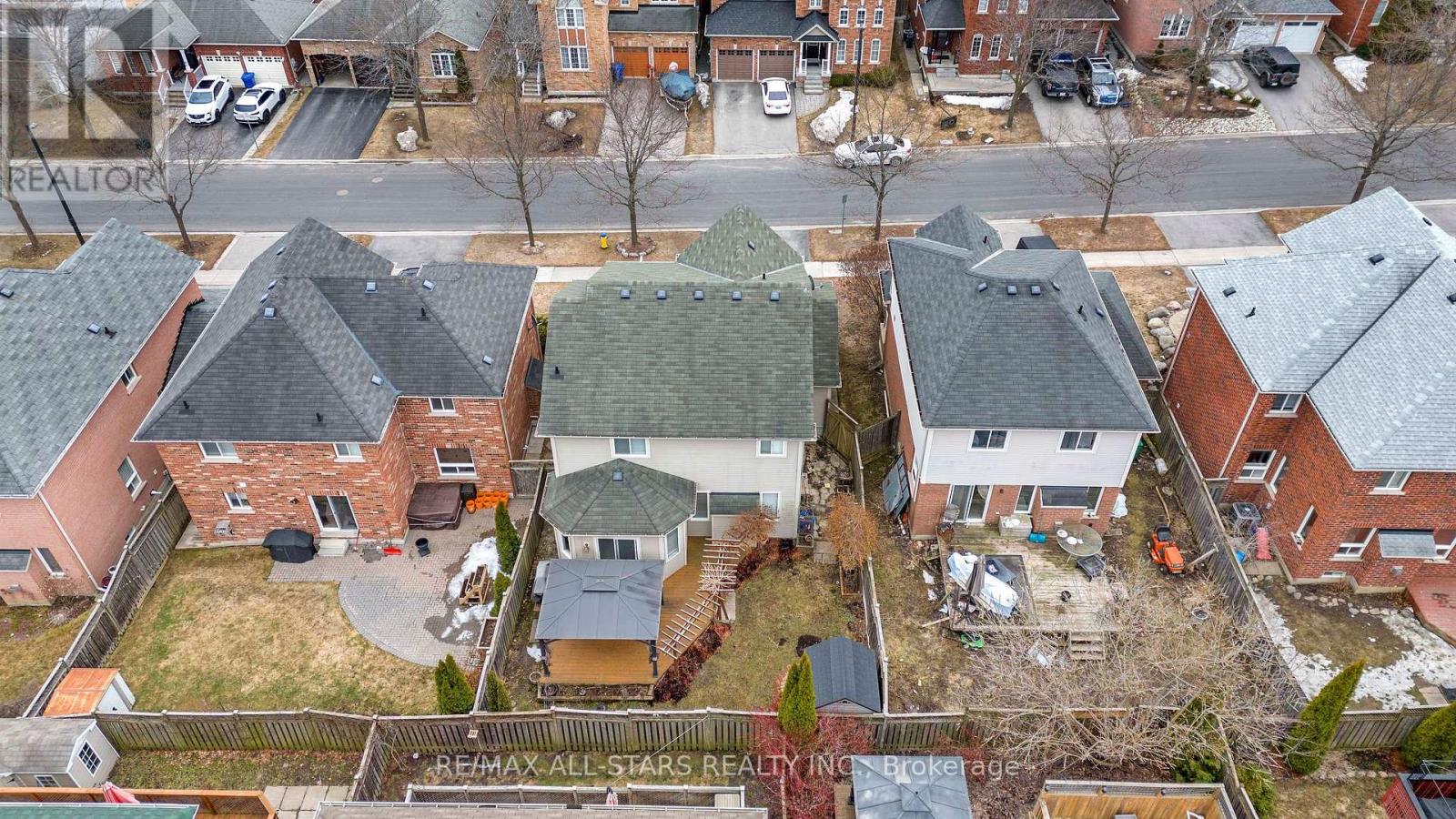 18 Reddenhurst Crescent, Georgina, Ontario  L4P 4G1 - Photo 27 - N13027516