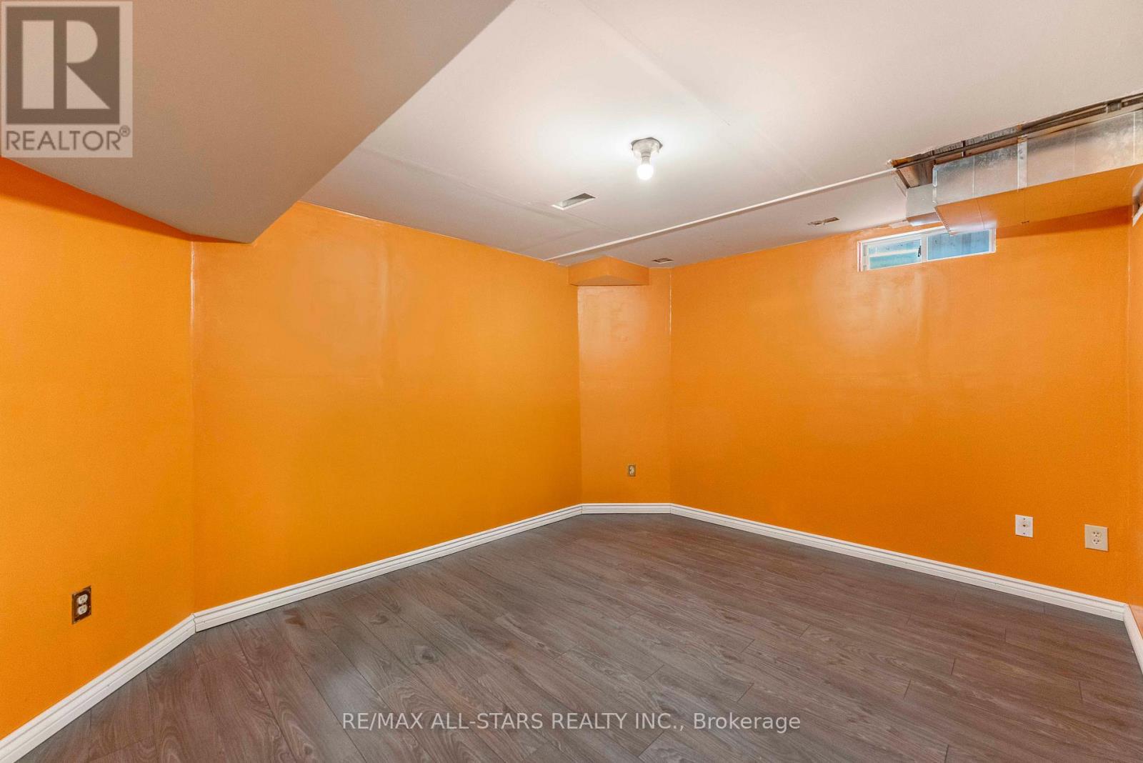 18 Reddenhurst Crescent, Georgina, Ontario  L4P 4G1 - Photo 23 - N13027516