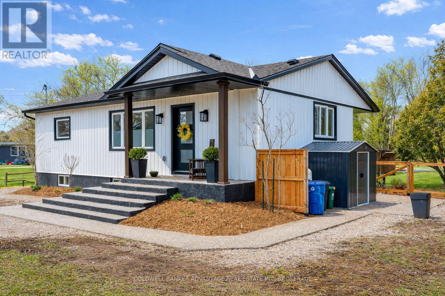 1013 Hwy 20 Highway W, Pelham, Ontario  L0C 1C0 - Photo 3 - X12988052