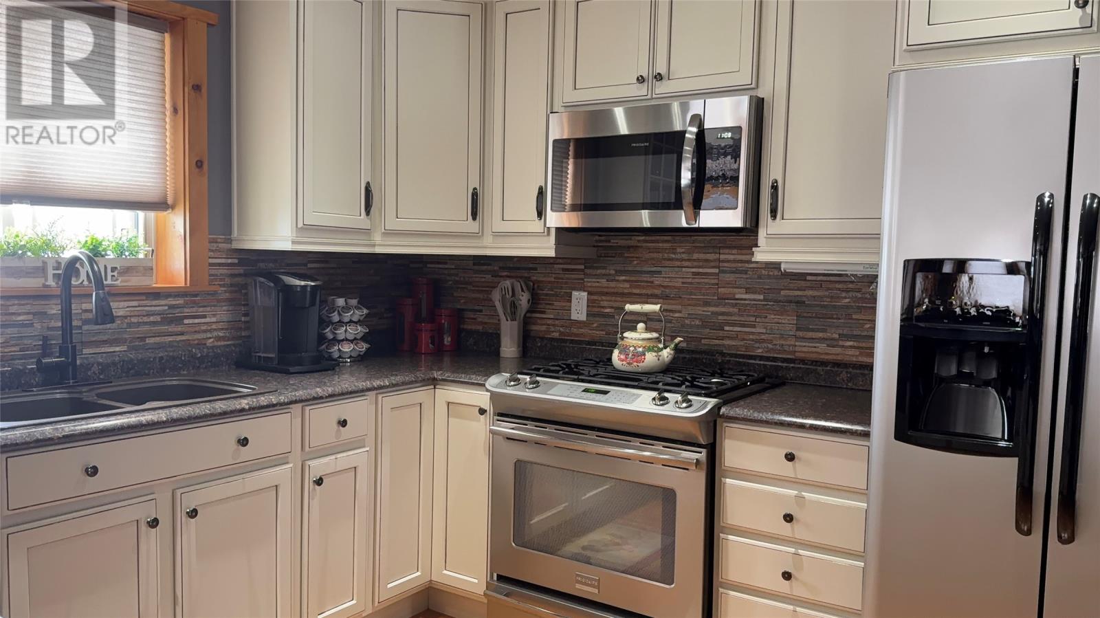 8 West Bottom North Road, South Brook, Newfoundland & Labrador    - Photo 10 - 1295827