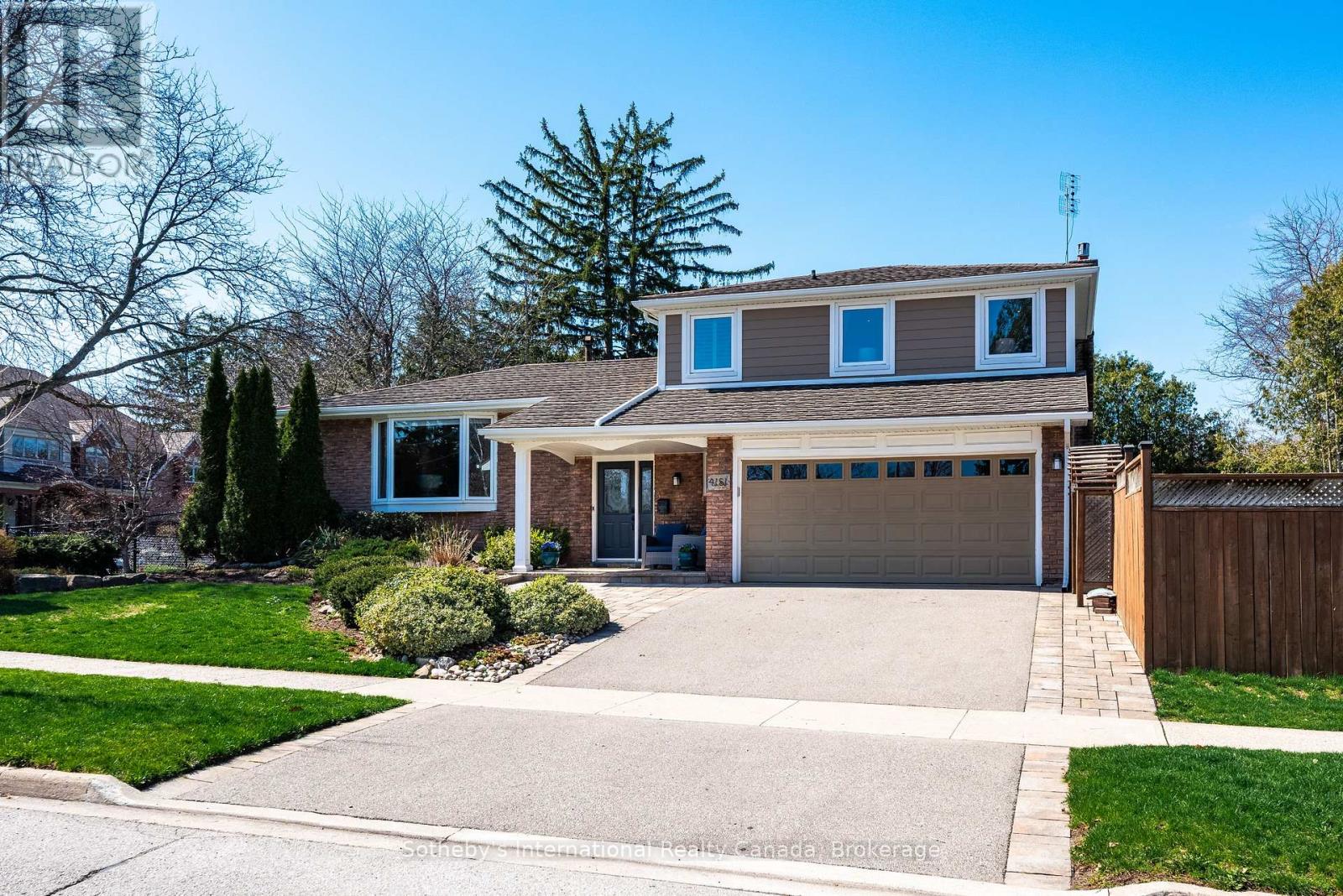 4151 Spruce Avenue, Burlington, Ontario  L7L 1K8 - Photo 3 - W13028472