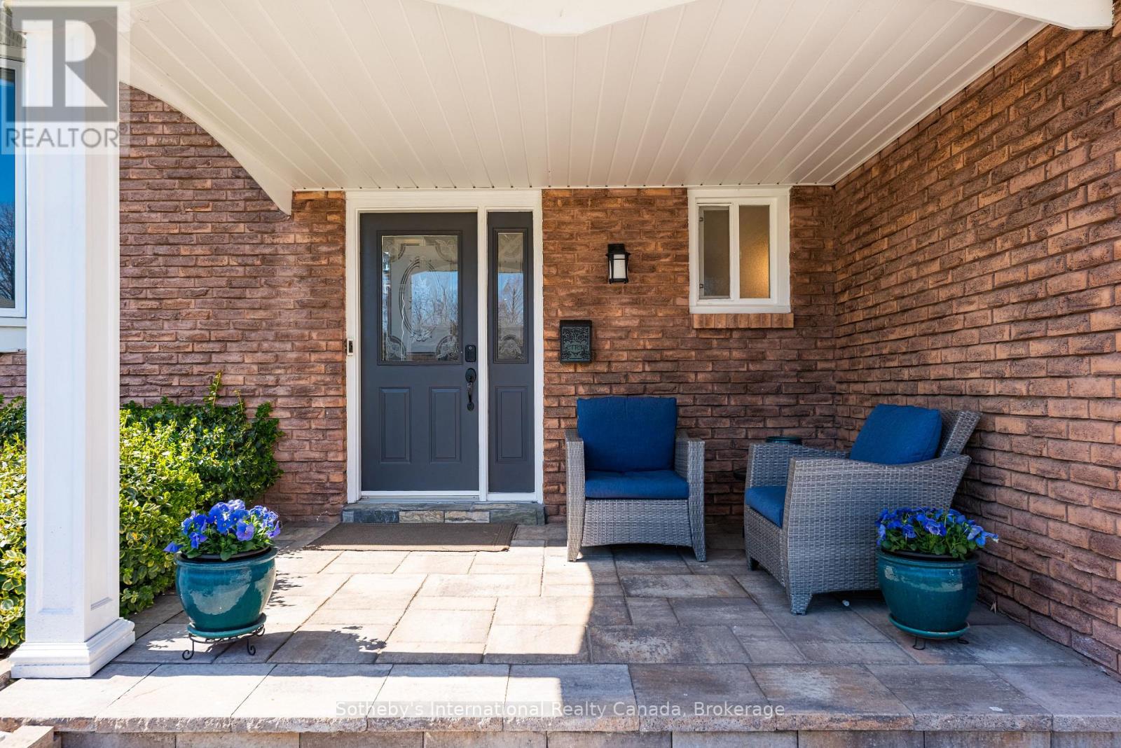 4151 Spruce Avenue, Burlington, Ontario  L7L 1K8 - Photo 4 - W13028472