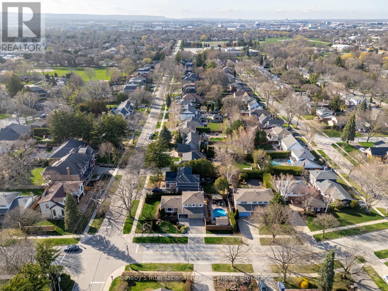 4151 Spruce Avenue, Burlington, Ontario  L7L 1K8 - Photo 43 - W13028472