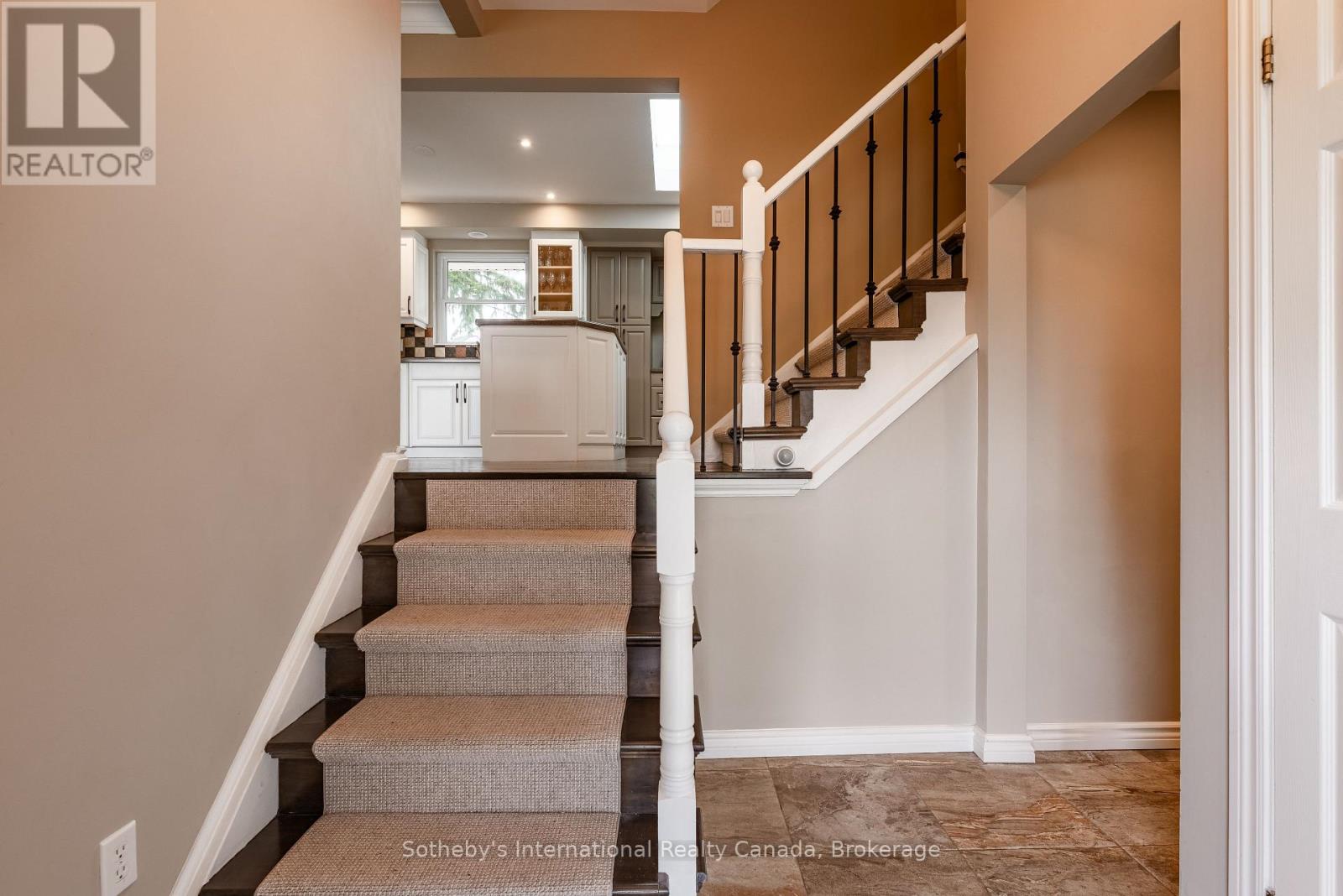 4151 Spruce Avenue, Burlington, Ontario  L7L 1K8 - Photo 6 - W13028472