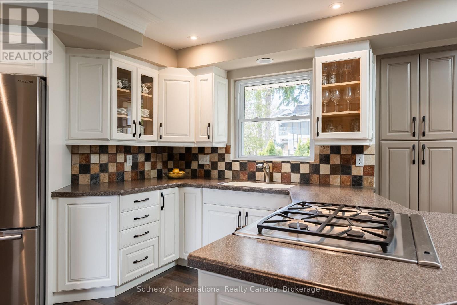 4151 Spruce Avenue, Burlington, Ontario  L7L 1K8 - Photo 9 - W13028472