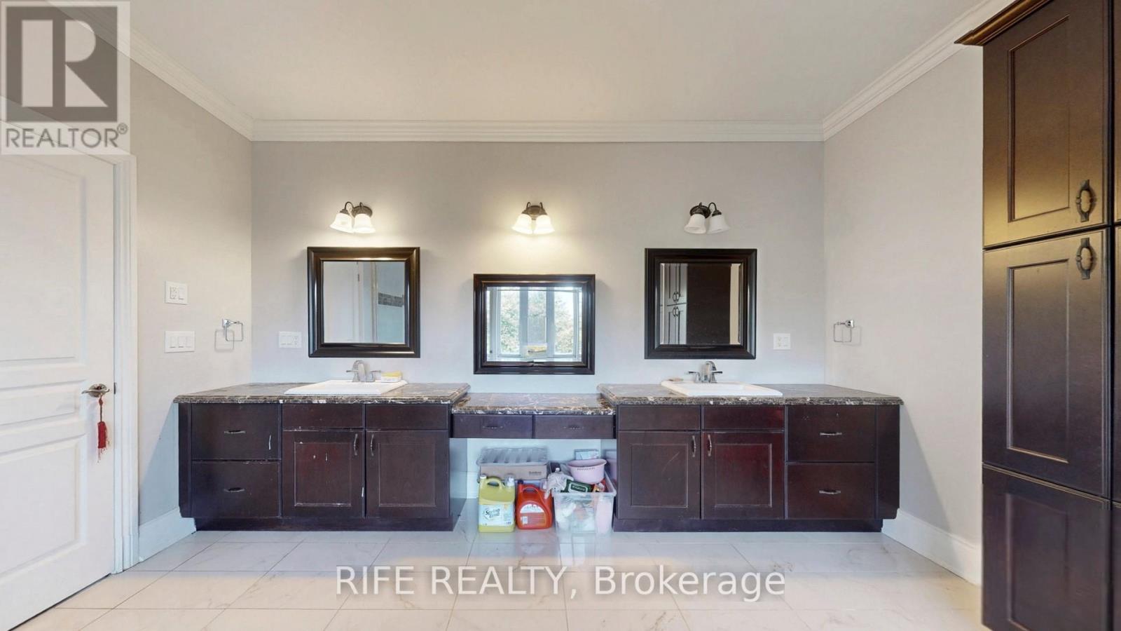 48 Transwell Avenue, Toronto, Ontario  M2R 2J8 - Photo 26 - C13028342