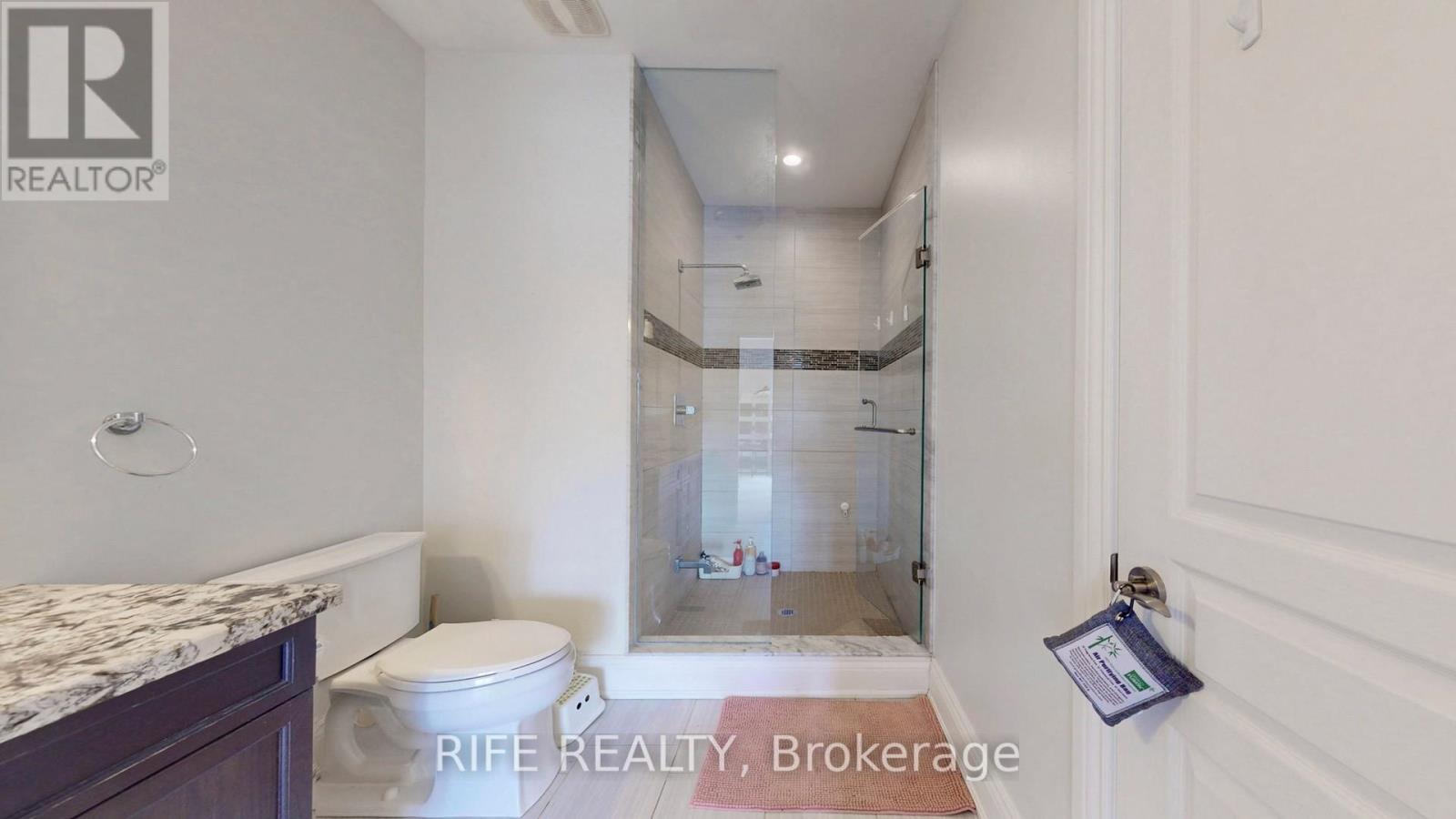 48 Transwell Avenue, Toronto, Ontario  M2R 2J8 - Photo 33 - C13028342